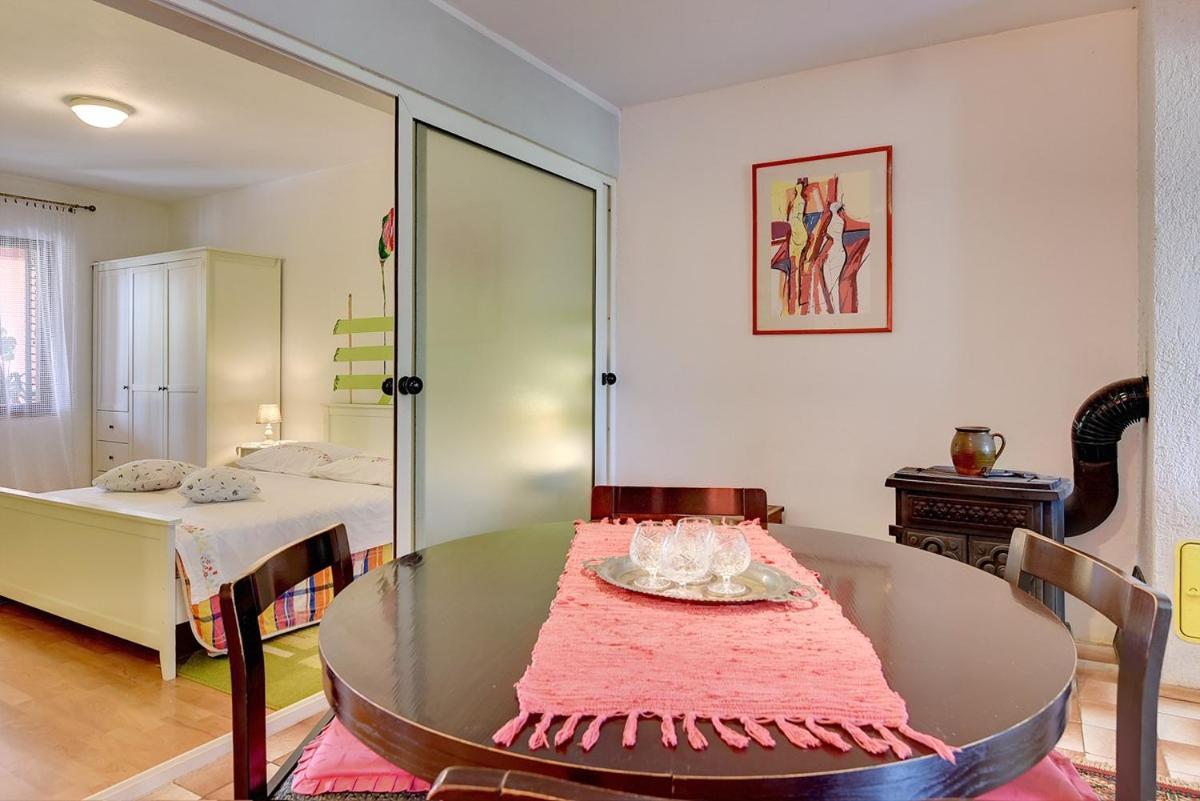 Apartment Milat Banjole Luaran gambar