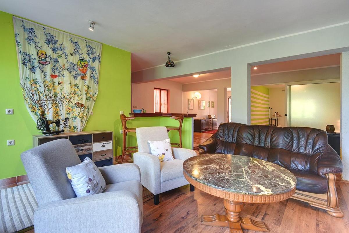 Apartment Milat Banjole Luaran gambar
