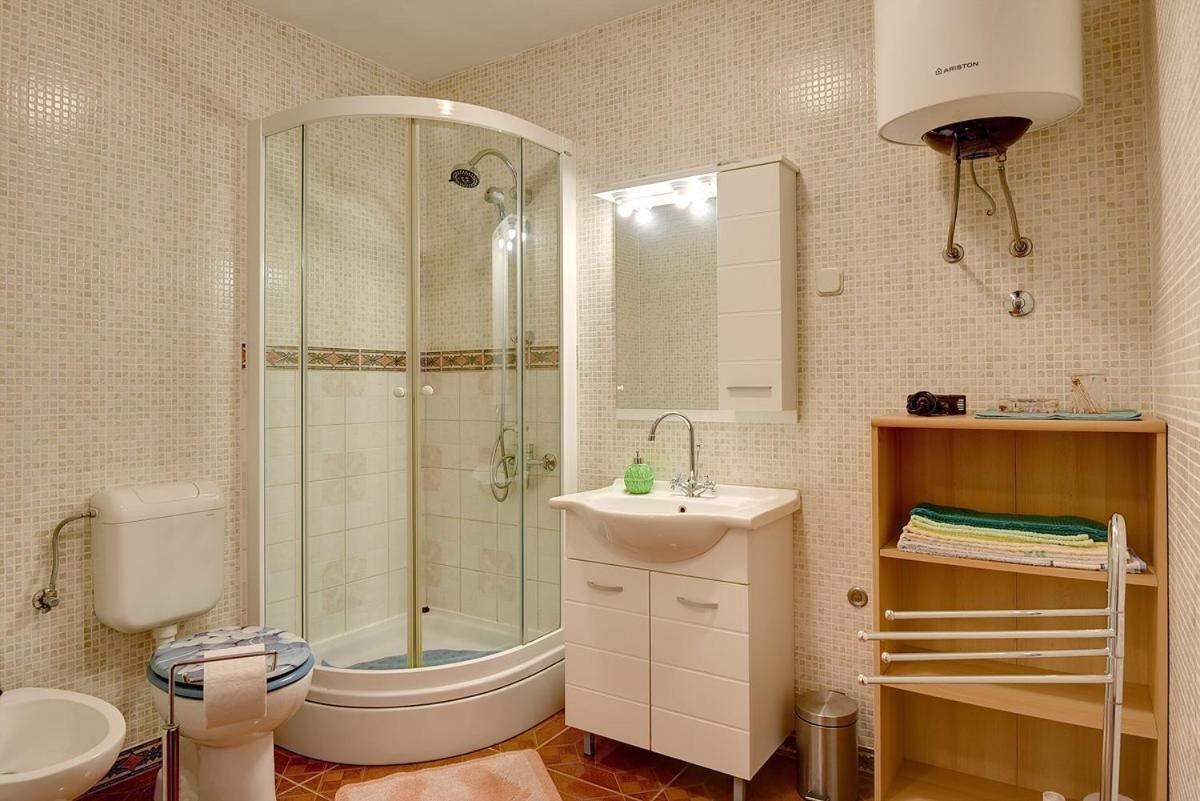 Apartment Milat Banjole Luaran gambar